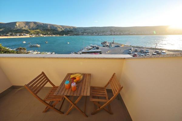 Apartmani "Jadran", Reserva ahora  Hoteles en Kvarner con aparcamiento, Aparcamiento