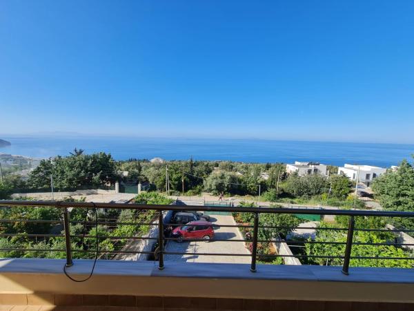 Dhori House Dhermi, Buchen Sie  Hotels in Qark Vlora mit Parkplatz, Parkplätze