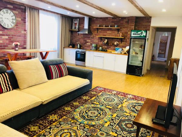 Summit guest house, Prenota  Ulan Bator Mongolia