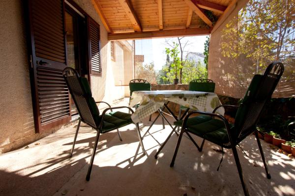 Erika, Buchen Sie Hotel Krk Insel Krk