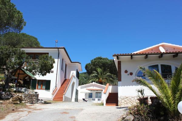 Podere LIsolella, Reserva ahora  Hoteles en Elba con aparcamiento, Aparcamiento