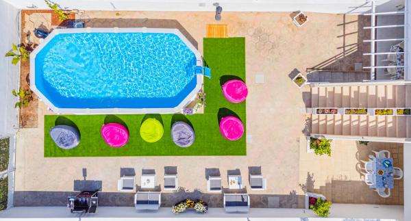 Chiara & Giulia Apartments by HDSalento, Prenota Appartamento Hotel con piscina a Leuca, Piscina