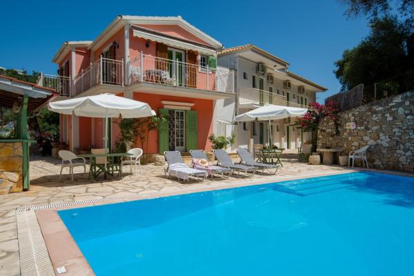 Soustas Apartments, Book Apartment Hotels in Paxoi with a Pool, Swimming Pool