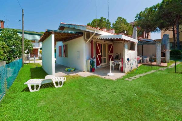 Apartments in Bibione 24444, Prenota Appartamento Hotel a Veneto con parcheggio, Parcheggio