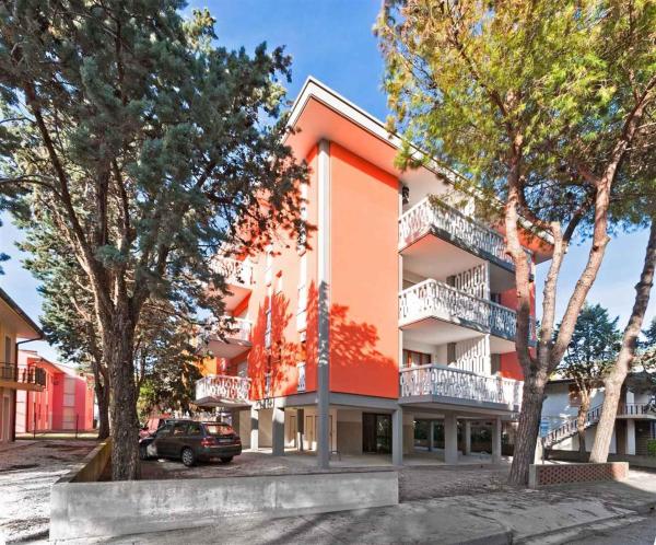 Apartment in Bibione 24409, Prenota Appartamento Hotel a Veneto con parcheggio, Parcheggio