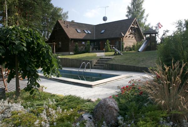 Kapteinis&Grants, Prenota  Hotel con piscina a Engure, Piscina
