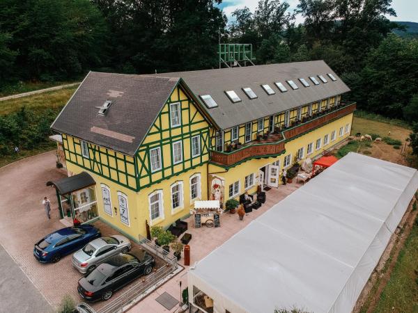 Hotel Restaurant 7 Berge am Schlehberg, Prenota  Alfeld (Leine) 