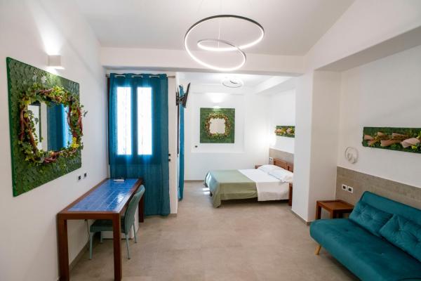Petit Hotel