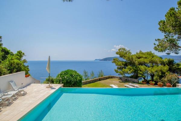 Villa Elba Sunset Low Season, Reserva ahora  Hoteles con piscina en Elba, Piscina