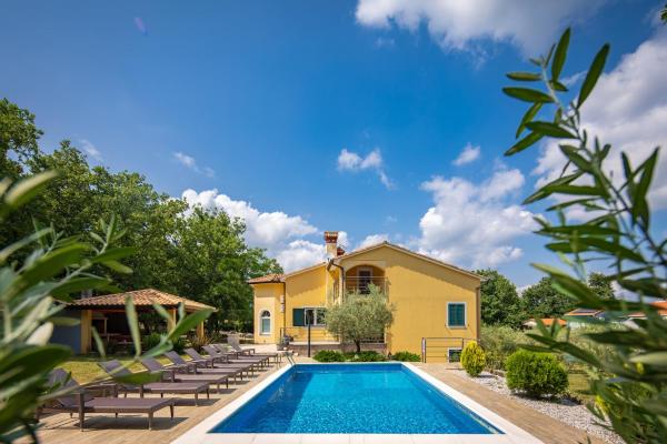 Villa Filleona - Happy Rentals, Buchen Sie  Labin Istrien