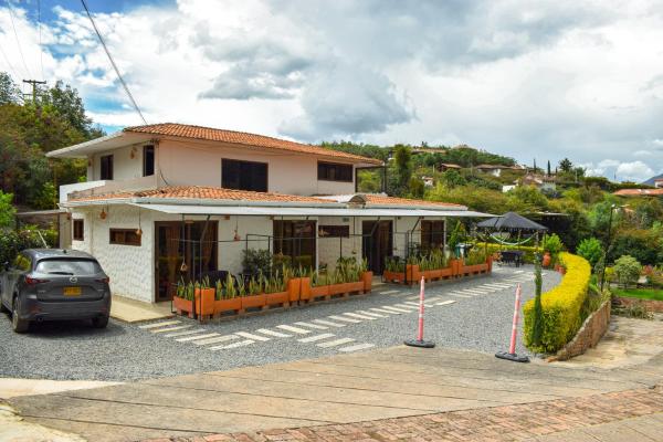 Tierra Viva VDL, Reserva ahora  Hoteles en Boyacá con aparcamiento, Aparcamiento