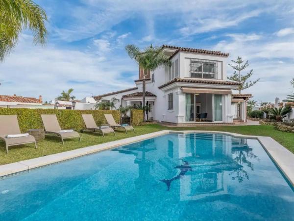 3312 Villa Hakuna Matata, Prenota  Marbella Costa del Sol