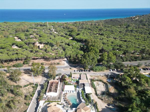 Oasi Blu Exclusive Villa - Private Pool Estate in Sardinia - 14-Bedroom Luxury Retreat, Buchen Sie  Hotels mit Pool in Forte Village, Schwimmbad