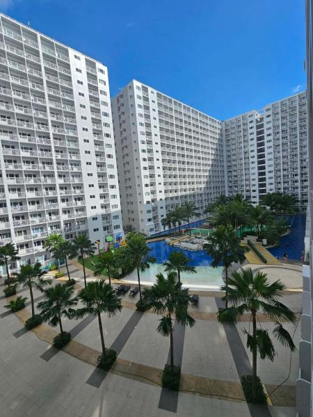 Shore Residences Moa Marcs Place, Prenota  Hotel a Luzon con parcheggio, Parcheggio
