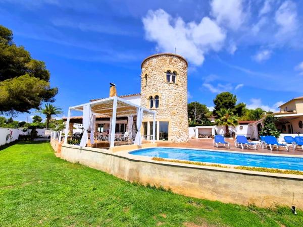 Villa Gigi Torre del Sol - Coma-Ruga, Buchen Sie  El Vendrell Baix Penedès