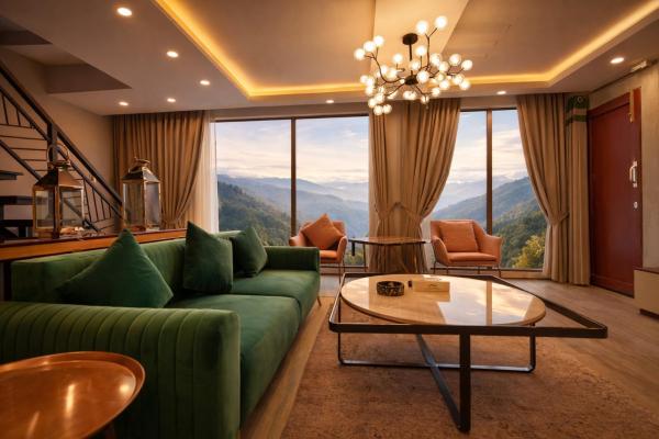 Luxury 3 Bedroom Cottage with Mountain Views - Murree, Prenota  Murri Punjab Region