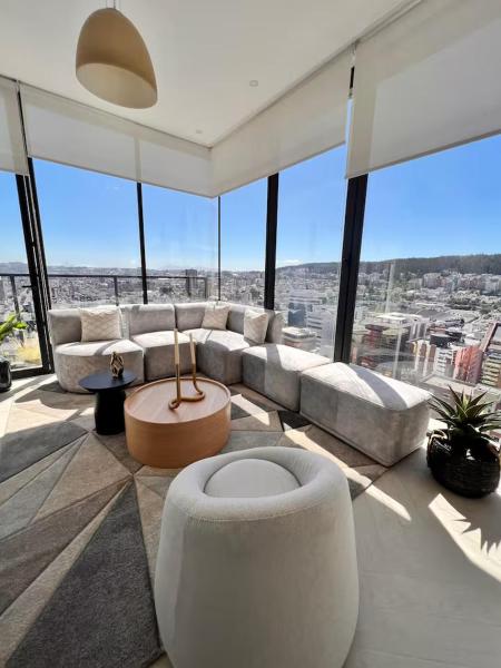 LUXURY APARTMENT WITH CITY VIEW 2bed, Buchen Sie Ferienwohnung Quito Sierra