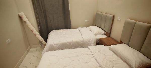شقق سكنية للايجار اليومي في القيادات, Prenota  Hotel a Mar Rosso con parcheggio, Parcheggio