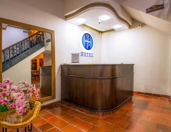 Hotel Balcones del Parque, Réserver  Roldanillo Valle del Cauca