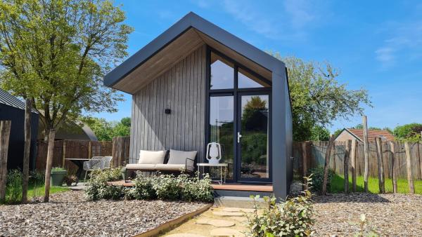 Luxe tinyhouse voor 2 personen met hottub, Prenota  Meerssen Heuvelland