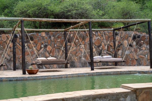 Nasuulu Lodge, Buchen Sie  Buffalo Springs National Reserve Isiolo