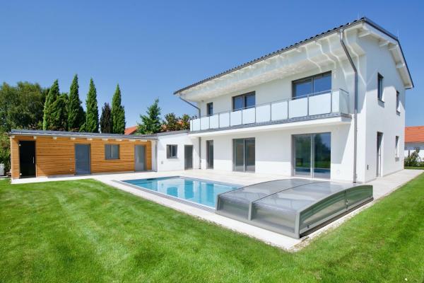 Villa 60, luxuriöse Villa mit Pool, Sauna und großem Garten, Réserver  Gols Seewinkel