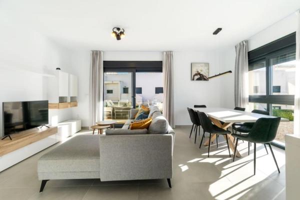 Villa Bouci, Prenota  Hotel a Costa del Sol con piscina, Piscina