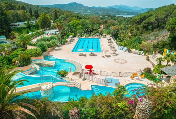 Glamping Rosselba Le Palme, Reserva ahora Camping Hoteles con piscina en Elba, Piscina