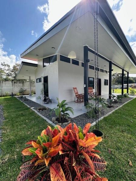 Blue Wings Villa, Prenota  Fortuna Alajuela