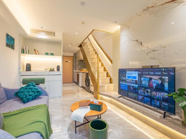 GreenHub Loft Shenzhen Convention & Exhibition Center, Buchen Sie  Hotels in Guangdong mit Parkplatz, Parkplätze
