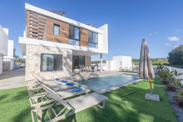 Ayia Napa Orea Villa OR6, Buchen Sie  Hotels mit Pool in Famagusta, Schwimmbad
