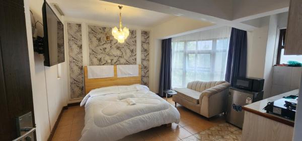 Emeli apartments, Buchen Sie Ferienwohnung Hotels mit Pool in Nairobi, Schwimmbad