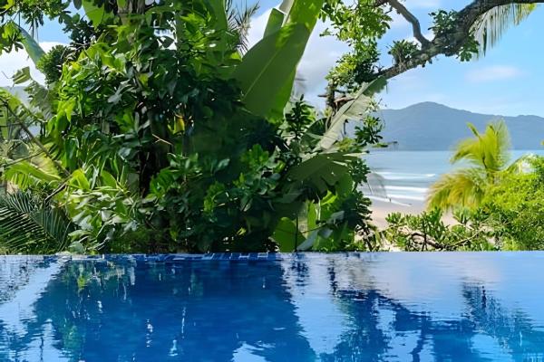 Pé na areia, 4 suítes, canto nobre Camburi, Réserver  Sao Sebastiao Côte de São Sebastião