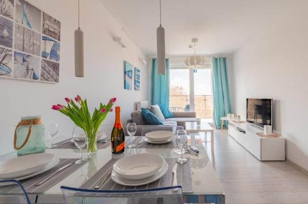 Horyzont Apartamenty-Osiedle POLANKI, blisko morza!!! prywatny garaż, sauna, basen zewnętrzny, Reserva ahora  Hoteles en Pomerania Occidental con piscina, Piscina