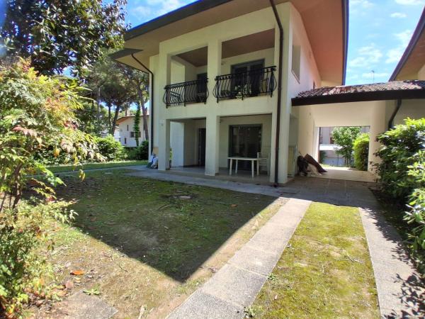 Villa Alba, Calle Mendelssohn 16, Reserva ahora  Hoteles en Véneto con aparcamiento, Aparcamiento