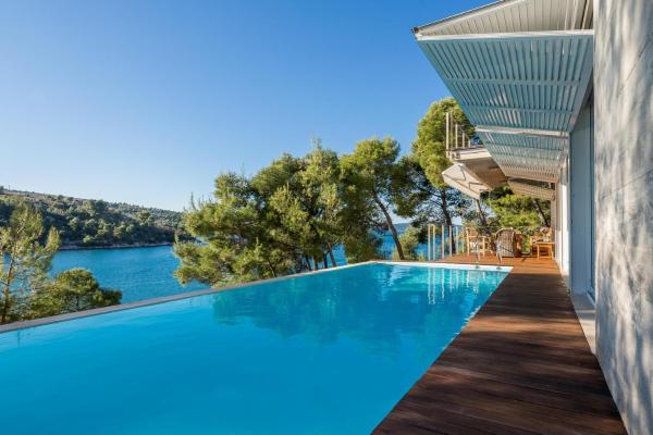 Luxura Villa Azure Bay seaside, heated pool, Prenota  Bobovišća na Moru Isola di Brazza