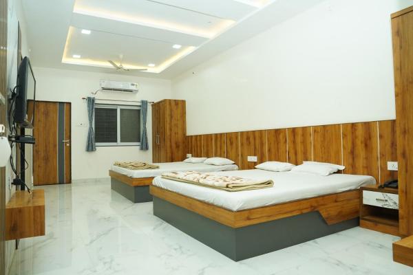 Hotel Shriram Nivas & Yatri Nivas, Réserver  Aundah Maharashtra