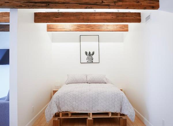 Les Apparts Fleuri, Reserva ahora  Hoteles en Quebec con aparcamiento, Aparcamiento