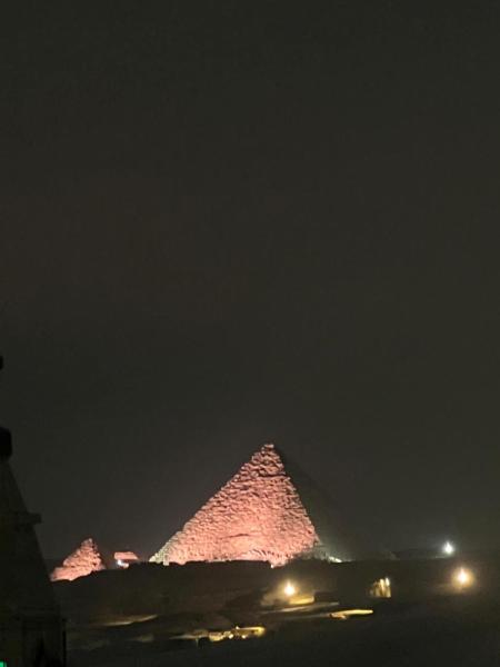 New pyramids View & desert Merak, Prenota  Hotel a Cairo Governorate con parcheggio, Parcheggio