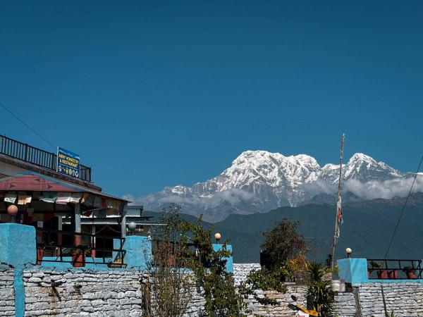 Anne Homestay, Book  Astam 
