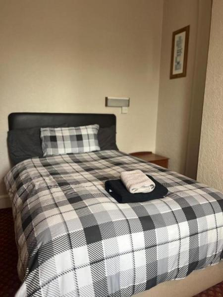 Hylands Hotel Double Room with Shared Bathroom & Free Parking, Buchen Sie  Nottingham Nottinghamshire