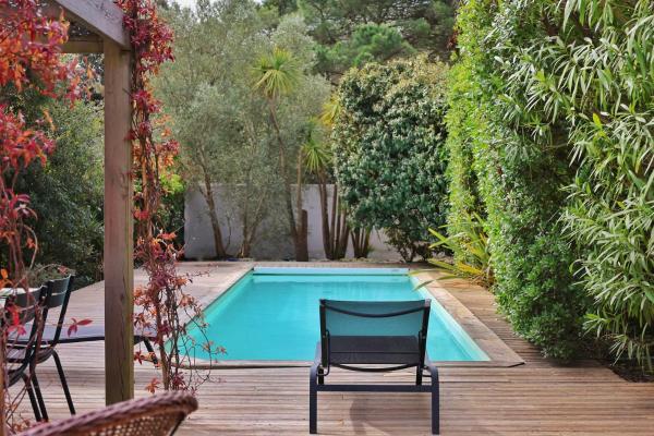 Villa derrière la plage pour 9 personnes, Prenota  Hotel a Aquitania con piscina, Piscina