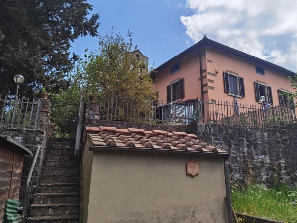 Villa Paradiso Julia, Buchen Sie  Dicomano Toskana