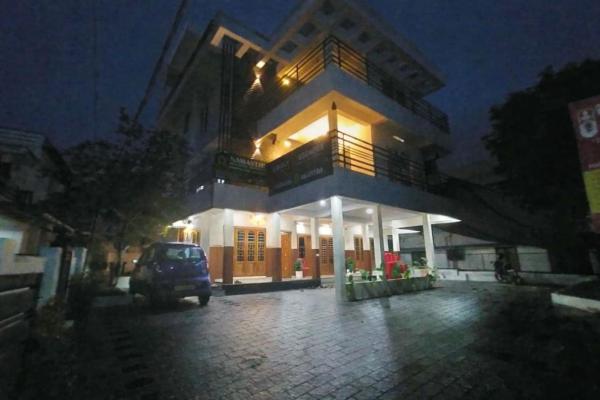 Namasthe Holistic wellness Retreat Cochin Only for Ayurveda and Yoga Wellness Stay, Buchen Sie  Alwaye Kerala