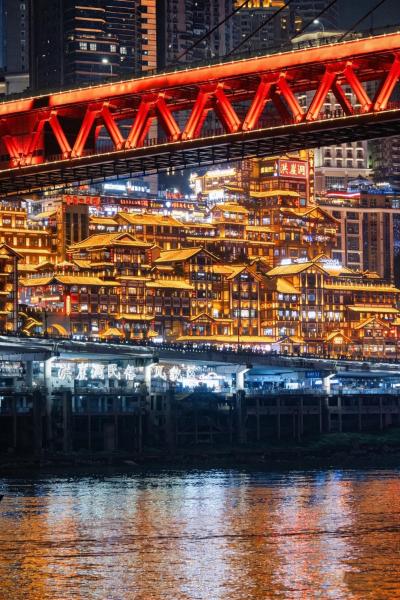 Suli Hotel Chongqing,1 Min Walk to Metro,Near Jiefangbei&Hongya Cave,International guest-friendly,Free Self-Service Laundry,Free High-Speed WiFi,Free Chinese Tea,Free Travel Advice, Prenota  Chongqing Chongqing Area