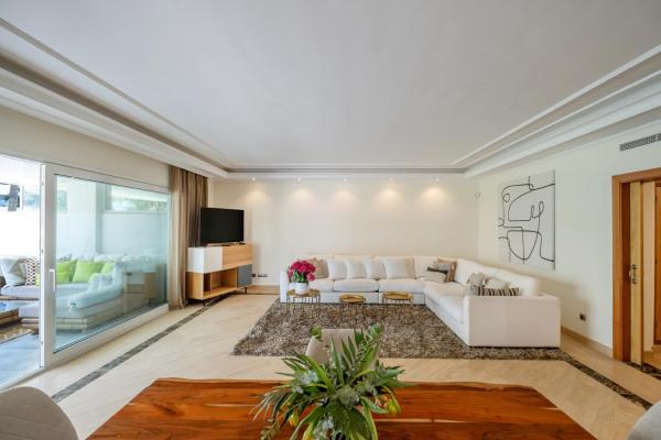 El Embrujo Banus - Puerto Banus, Prenota  Hotel a Costa del Sol con piscina, Piscina