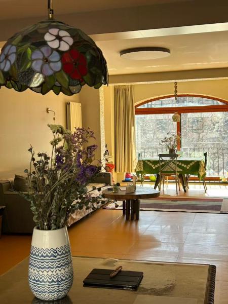 张家口冠奥假日酒店, Buchen Sie Hotel Chongli Hebei