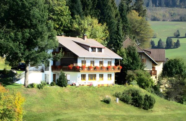 Haus Sonneck, Réserver  Hôtels à Bade-Wurtemberg avec parking, Parking