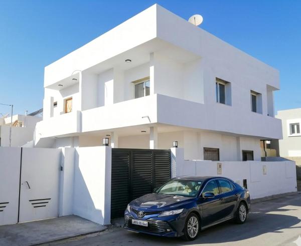 Villa blanche sfax, Réserver  Sfax 