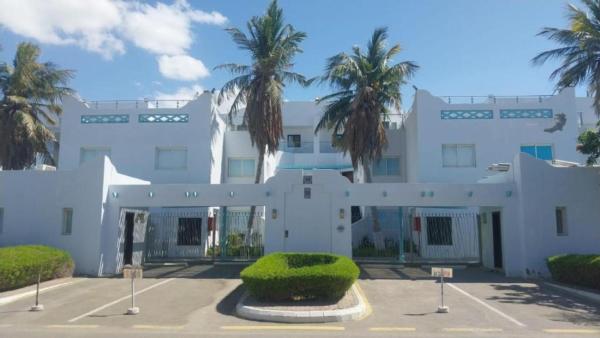 Seaside Family Retreat, Buchen Sie  Hotels in Provinz Mekka mit Parkplatz, Parkplätze